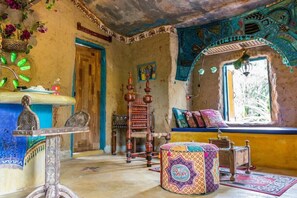 Interior - Phu Jaya Clay House (Chiang Mai)