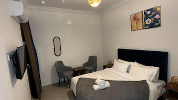 Bügeleisen/Bügelbrett, WLAN, Bettwäsche