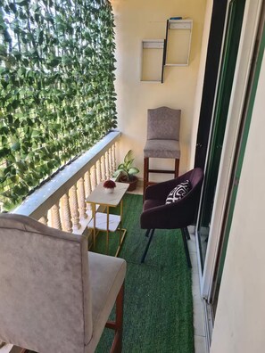 Terrace/patio - Private room in rental unit in Mombasa, Kenya (Mombasa)