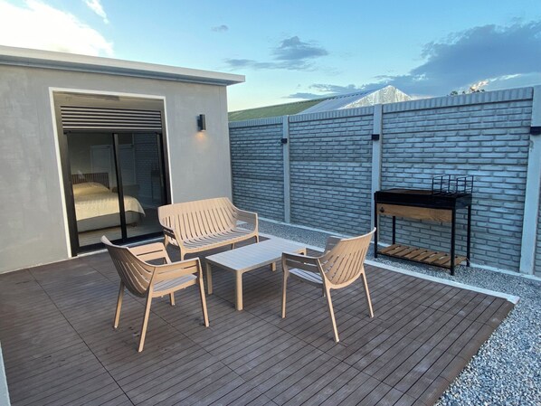 Classic Room | Terrace/patio - La Casa de Tokyo  (Carmelo)