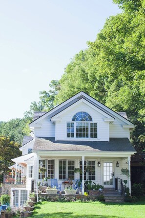 Exterior - Windows on the Stream Suite at French Country Manor B&B (New Providence)
