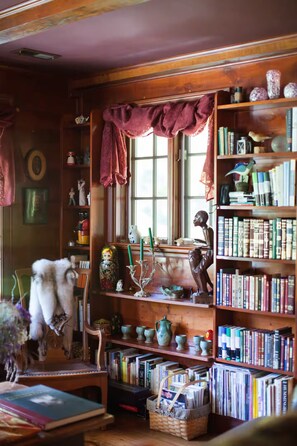 Interior - Windows on the Stream Suite at French Country Manor B&B (New Providence)
