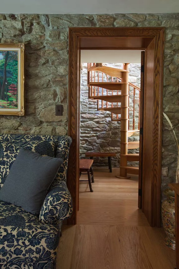 Secret Garden Suite At French Country Manor B&b - Lancaster, PA