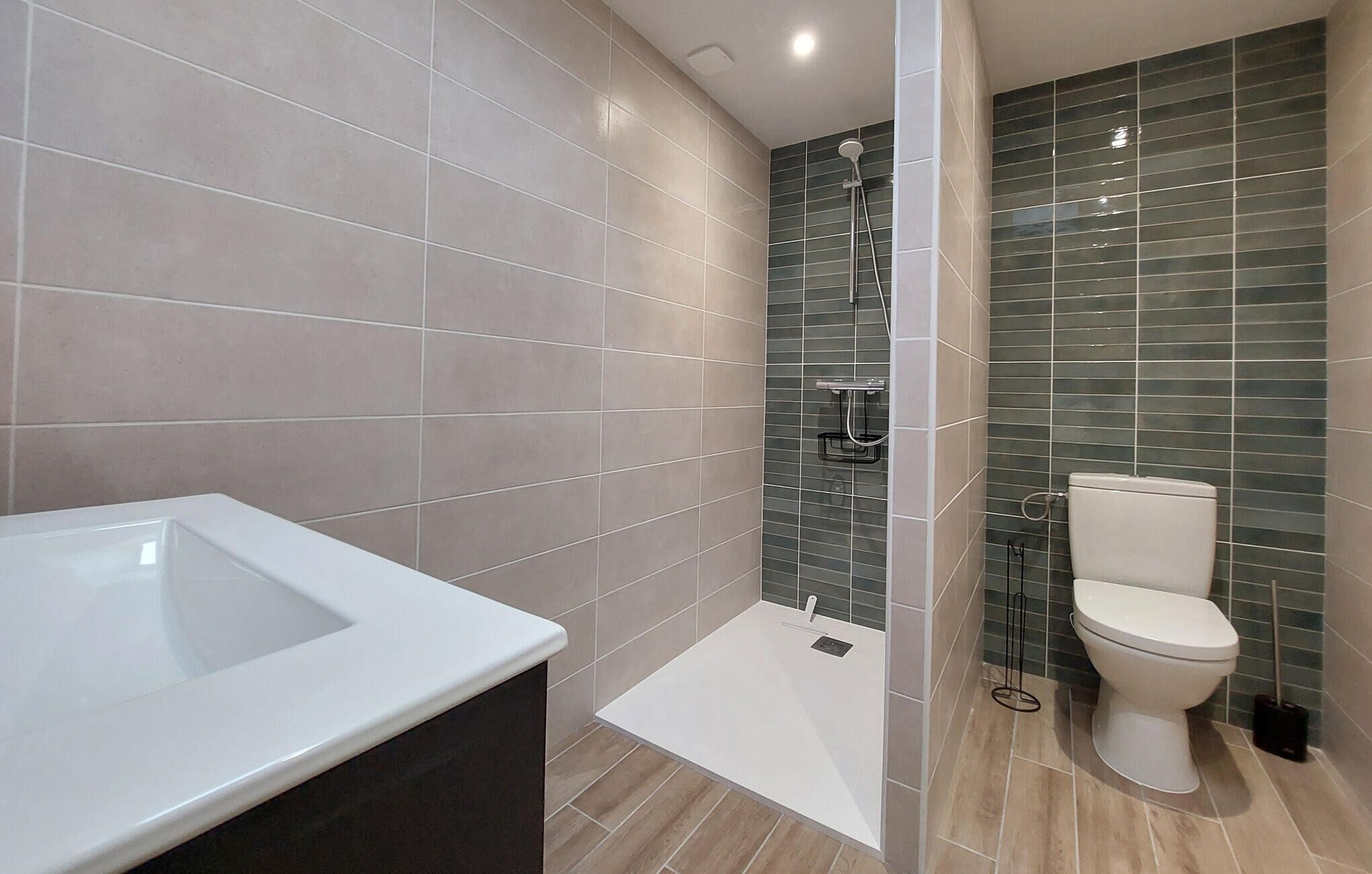 Een douche, een haardroger