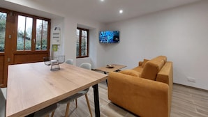 Interior - 1 bedroom lovely home in Verteuil-sur-Charente (Verteuil-sur-Charente)