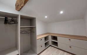 Interior - Lovely home in Verteuil-sur-Charente with WiFi (Verteuil-sur-Charente)