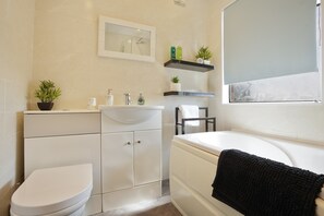 Shower, shampoo - Contractor Stays - Sleeps 5 - Free Parking (Doncaster)