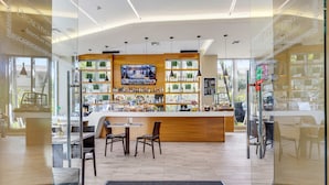 Bar (on property) - Modern Resort‑Style Studio: Balcony + Pool (Hallandale Beach)