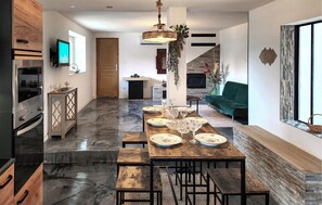 Dining - Bel appartement reposant (Rambervillers)