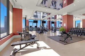 Fitness facility - Downtown Retreat | Pools, Spa & Lounges | Miami (Miami)