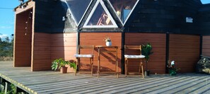 Property grounds - Awesome 2-bedroom cabin in Castro perfect for a relaxing getaway (Castro)