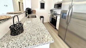 Coffee/tea maker, fridge, microwave, oven - Humble Haven - 2BR/1BA - Close to Hospitals (Lubbock)