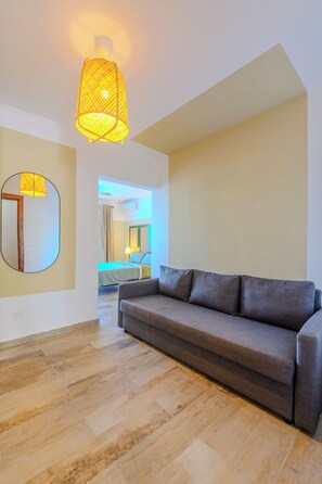 Apartamento clásico, vistas a la ciudad | Interior