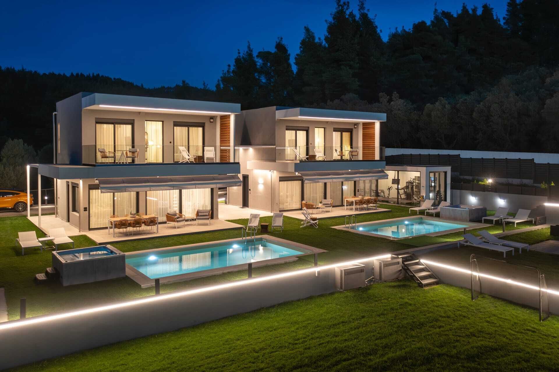 Et oppvarmet basseng