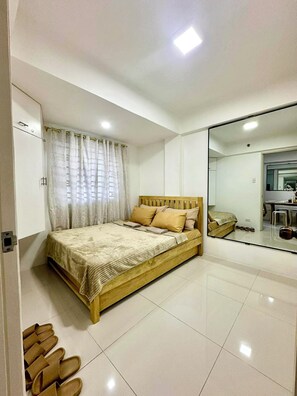 2 bedrooms, WiFi, bed sheets - Serene 2-bedroom Burnham Hill Condo in lovely Baguio City perfect for relaxing (Baguio City)