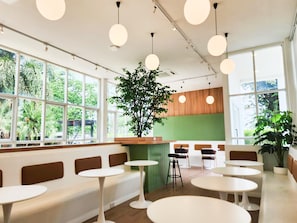 Dining - B2 Resort Boutique And Budget Hotel (Chiang Mai)
