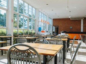 Dining - B2 Resort Boutique & Budget Hotel (Chiang Mai)