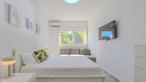 Comfort Apartment, 2 Bedrooms, Pool View | View from room - Vive Tracadero Lodge - 2 Hab Apto (Dominicus)