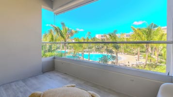 Appartement Confort, vue piscine | Terrasse/Patio