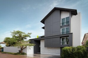 Exterior - Kiri Hotel Chiang Mai (Chiang Mai)