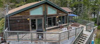 Renovated 3BR Rental in Bass Harbor! [High Deck]