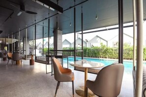 Pool - Book Design Hotel -sha Extra Plus (Chiang Mai)