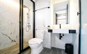 Bathroom - Book Design Hotel Sha Extra Plus (Chiang Mai)
