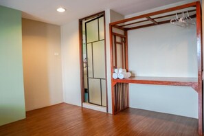 Interior - Tree Retro Hotel Chiang Mai (Chiang Mai)