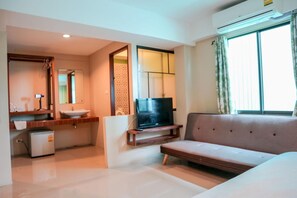 Living area - Tree Retro Hotel Chiang Mai (Chiang Mai)