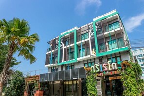 Exterior - Tree Retro Hotel Chiang Mai (Chiang Mai)