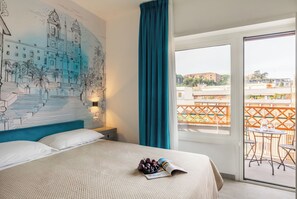 3 Schlafzimmer, Schreibtisch, Bügeleisen/Bügelbrett, Reisekinderbett