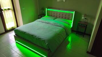 1 chambre, bureau, Wi-Fi gratuit, draps fournis