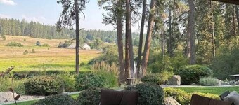 1, 2 or 3 rooms|Couples Retreat|Riverfront|Firepit