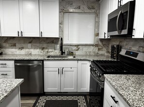 Private kitchen - Spacious Newly remodeled home on a quiet street with a large yard. (Salt Lake City)