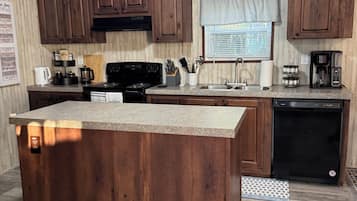 Uuni, liesi, astianpesukone