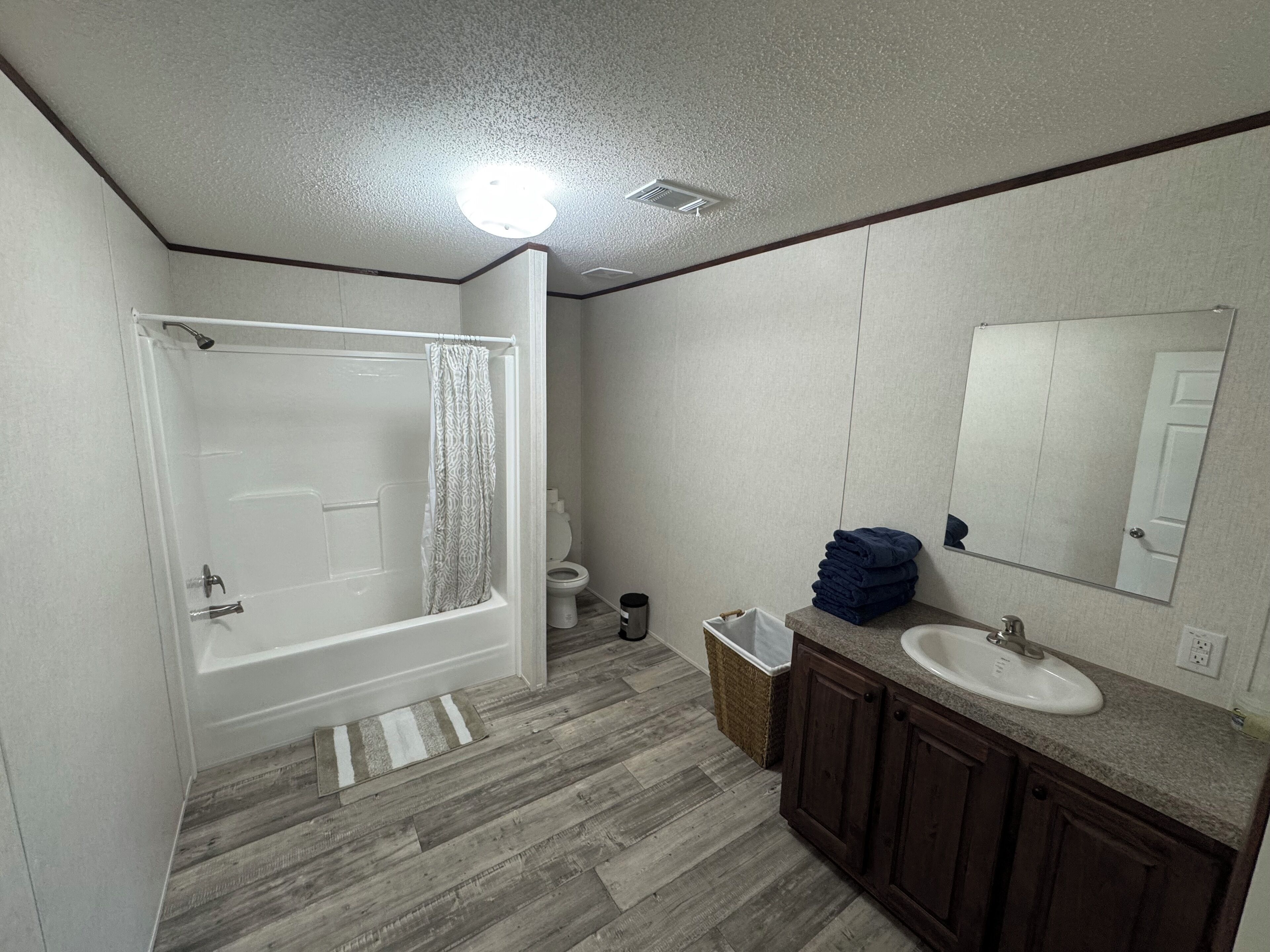 Towels, toilet paper