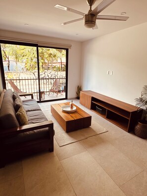 Living area - Superb New 2 room apartment with great amenities in Playa del Carmen in 38th (Playa del Carmen)