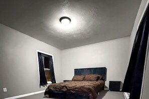 1 habitación, wifi y ropa de cama