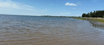 cozy house down the bay