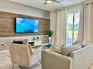 TV - 102 Pretty Apt/Storeylake/Disney (Kissimmee)