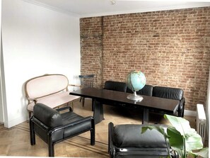 Interior - Luxury Historic Brooklyn Apt in Bed Stuy (Brooklyn)