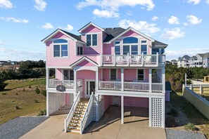 Exterior - Time Away: Semi-Oceanfront, Private Pool, Pool Table (Avon)