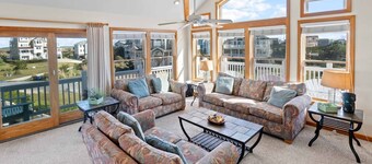 Time Away: Semi-Oceanfront, Private Pool, Pool Table