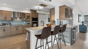 Coffee/tea maker, fridge, microwave, oven - Punta Gorda Isles Private Pool Vacation Home - Waterfront Canal Views (Punta Gorda)