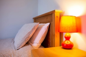 3 bedrooms, Internet - Roselea Cottage Tenby (Tenby)