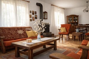 Living area - Forest Park Villa (Prodromos)