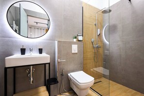 House - Grandstay Central 104 (Durrës)