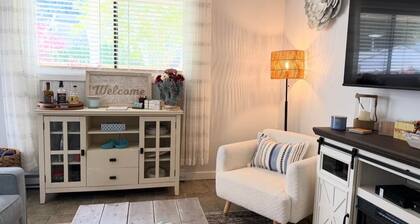 Modern Super Clean Lakeside Retreat