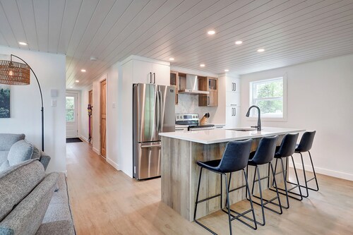 Waterfront cottage with spa - Le Quaitude