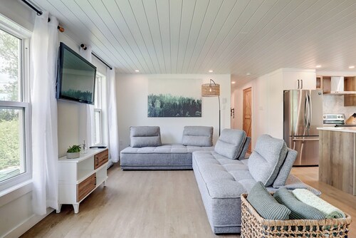 Waterfront cottage with spa - Le Quaitude